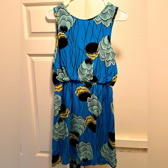 Anthropologie Dresses & Skirts - Silk Floral Dress